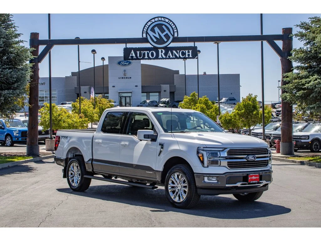 New 2026 Star White Metallic Tri-Coat Ford King Ranch image 1