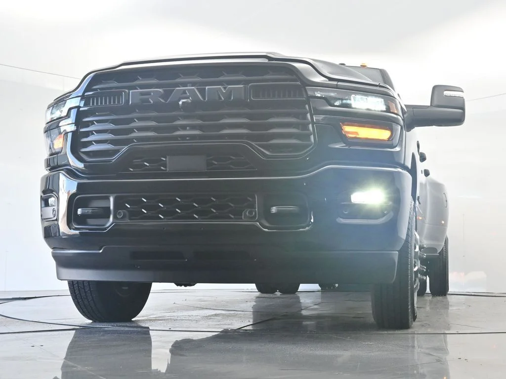 New 2026 Diamond Black Crystal Pearlcoat RAM Big Horn image 33