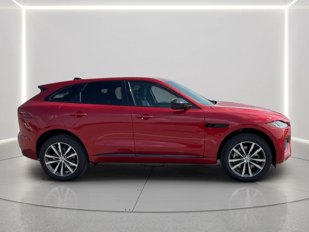 New 2026 Firenze Red Jaguar P250 R-Dynamic S image 4