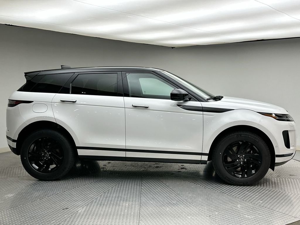 New 2026 Fuji White Land Rover S image 12