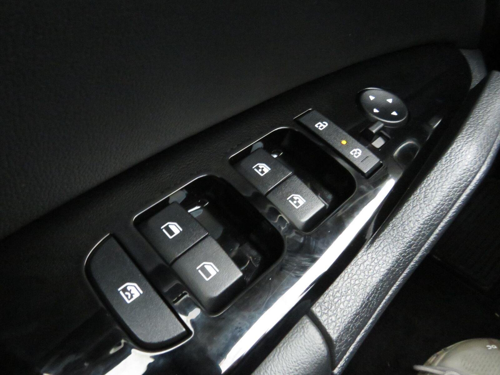 Used 2024 Gravity Gray Kia EX image 32