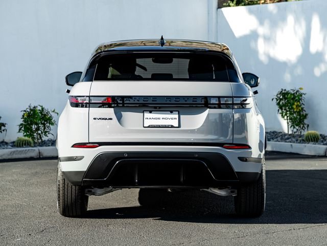 Certified Used 2026 Arroios Grey Metallic Land Rover S image 8