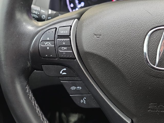 Used 2018  Acura Technology Package image 16
