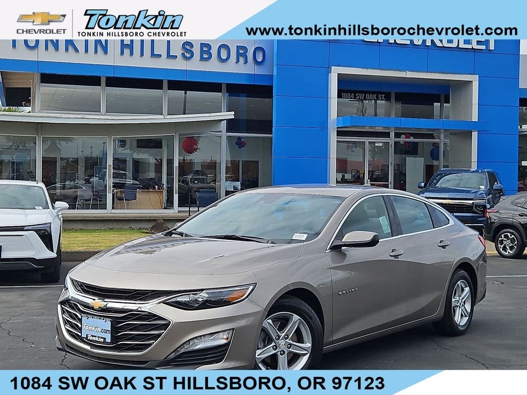 Used 2024 Mineral Gray Metallic Chevrolet LT image 1
