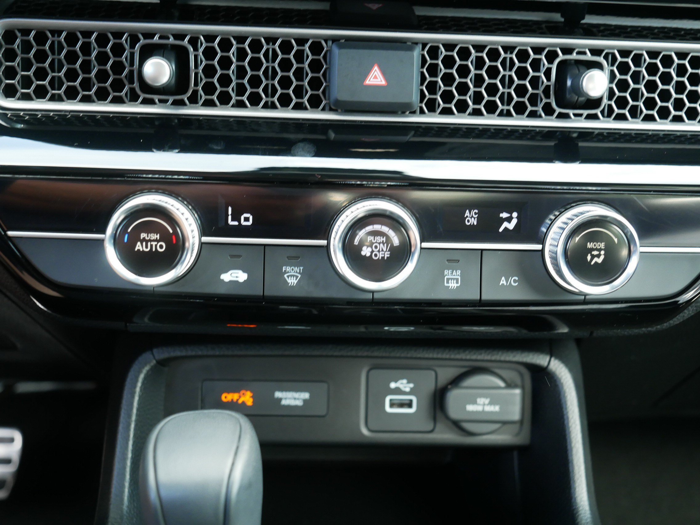 Used 2024 Platinum White Pearl Honda Sport image 23