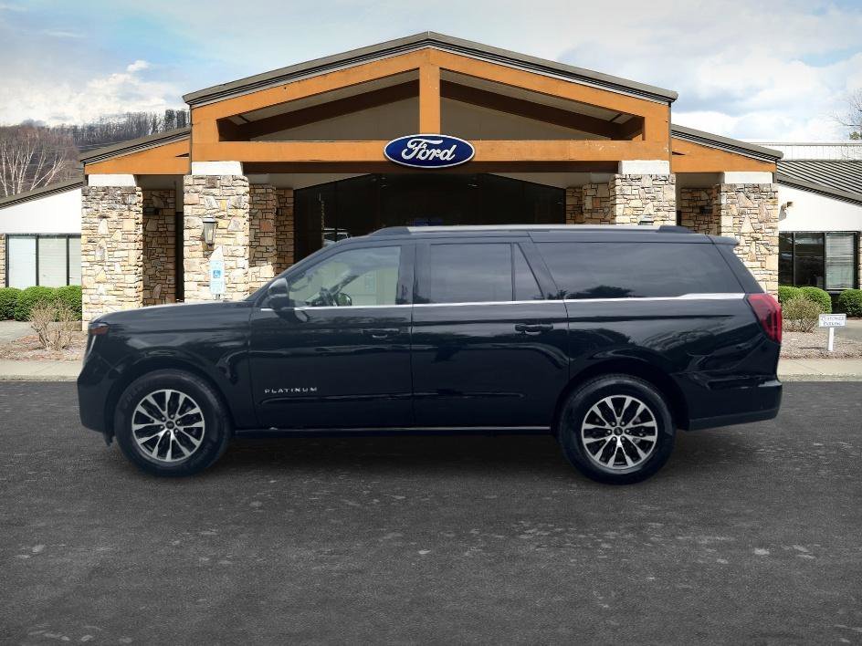Used 2025 Black Metallic Ford Platinum image 7