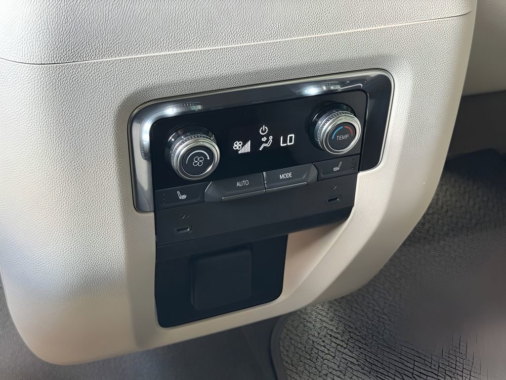 Used 2025 Volcanic Red Tintcoat GMC Denali image 21