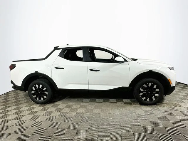 New 2027 White Hyundai SE image 2