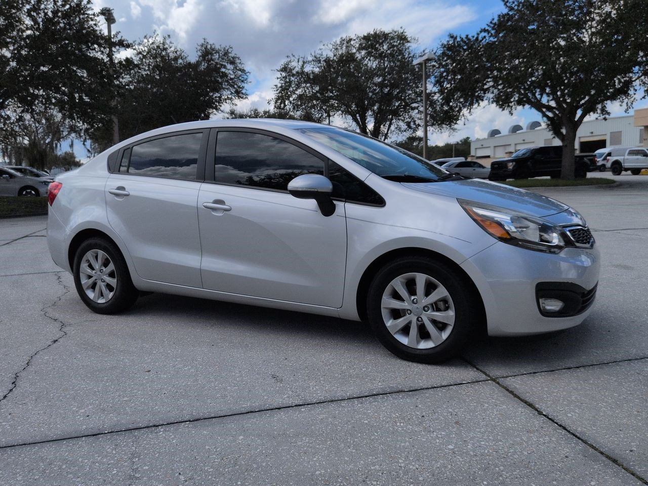 Used 2014 Bright Silver Kia EX image 2