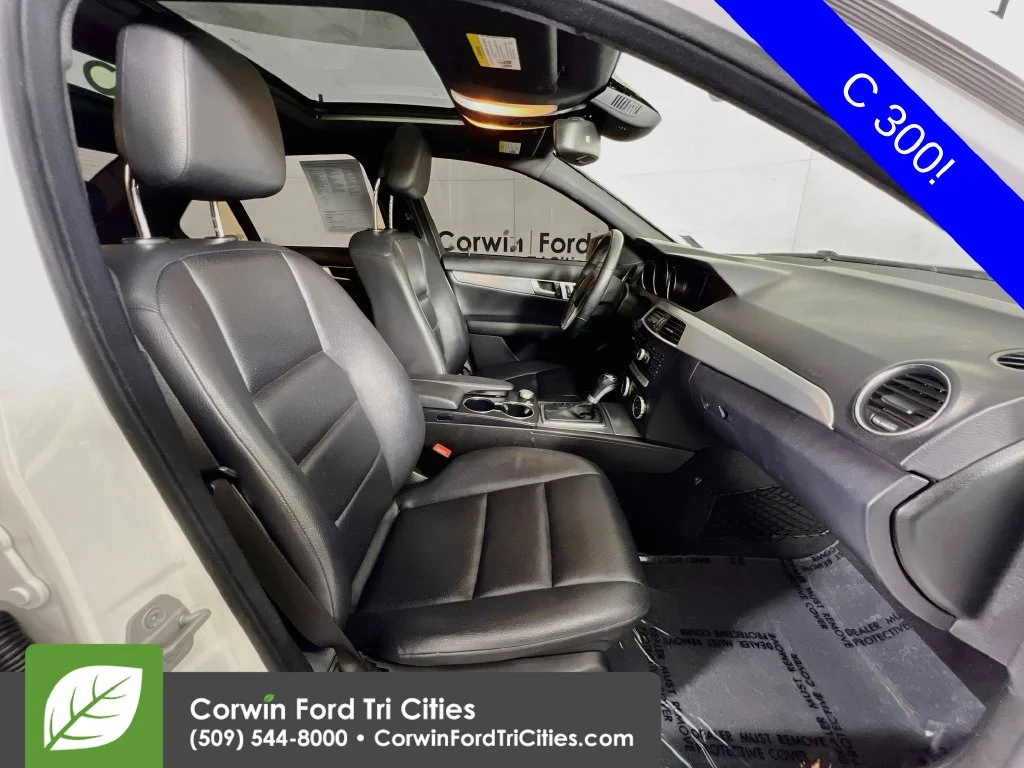 Used 2014 Polar White Mercedes-Benz C 300 image 16
