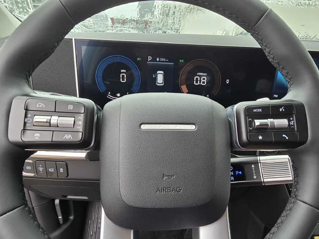 New 2027 Gray Hyundai SE image 17
