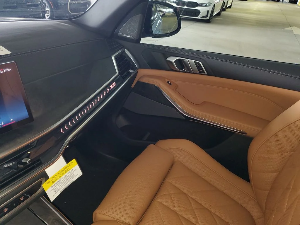 Used 2026 Gray BMW sDrive40i image 20