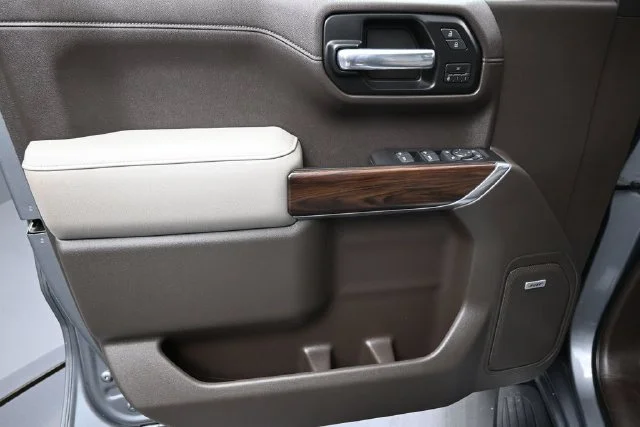 Used 2019 Gray GMC SLT image 18