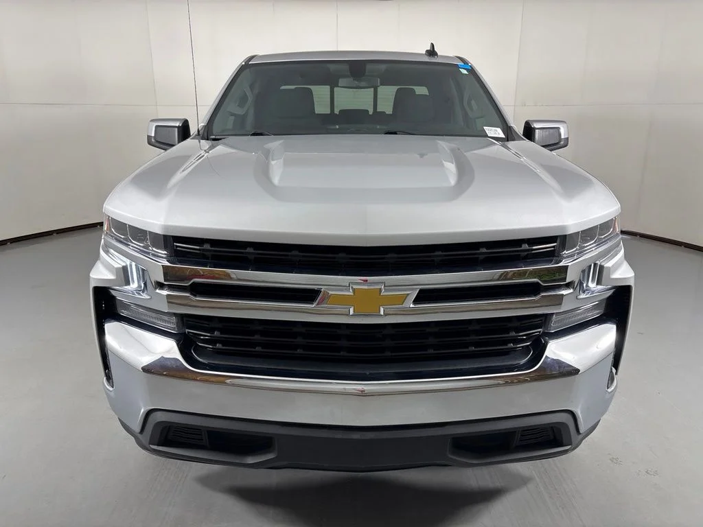 Certified Used 2022 Silver Chevrolet LT image 4