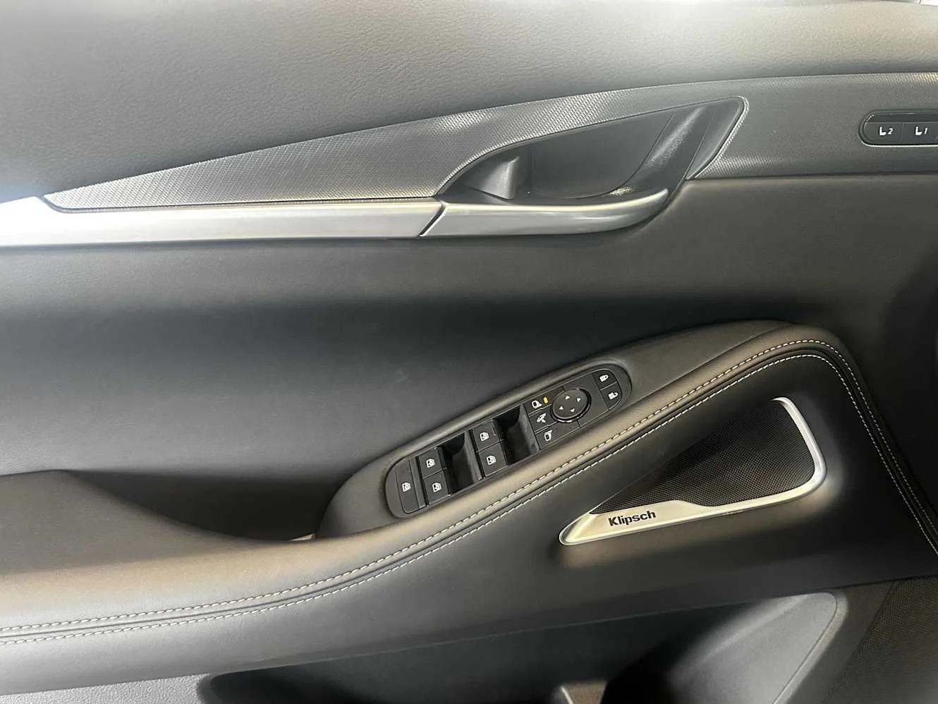 New 2027 MINERAL BLACK INFINITI Sport AWD image 17