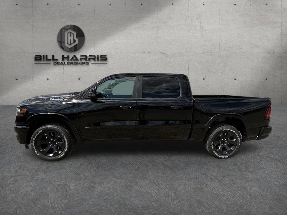 New 2026 Diamond Black Crystal Pearl-Coat Exterior Paint RAM Big Horn/Lone Star image 9