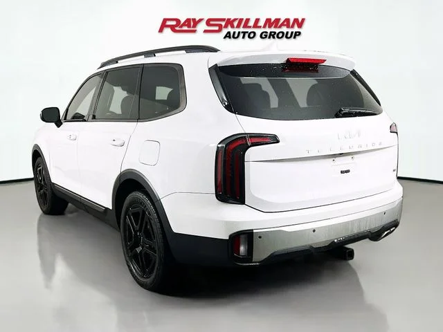 Used 2023 White Kia EX X-Line image 5