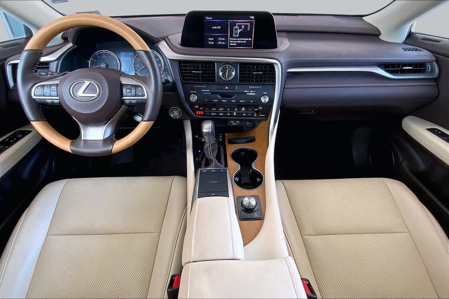 Used 2020 Eminent White Pearl Lexus  image 16