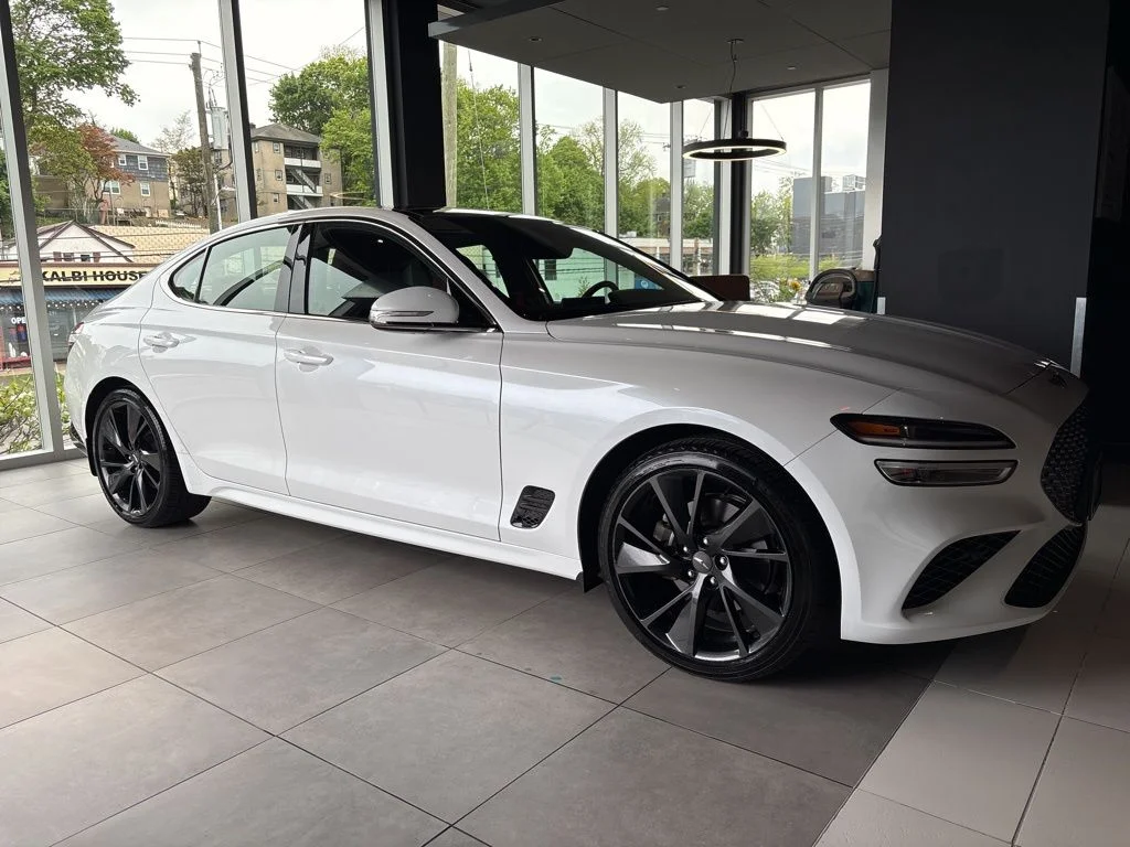 2023 GENESIS G70 Standard
