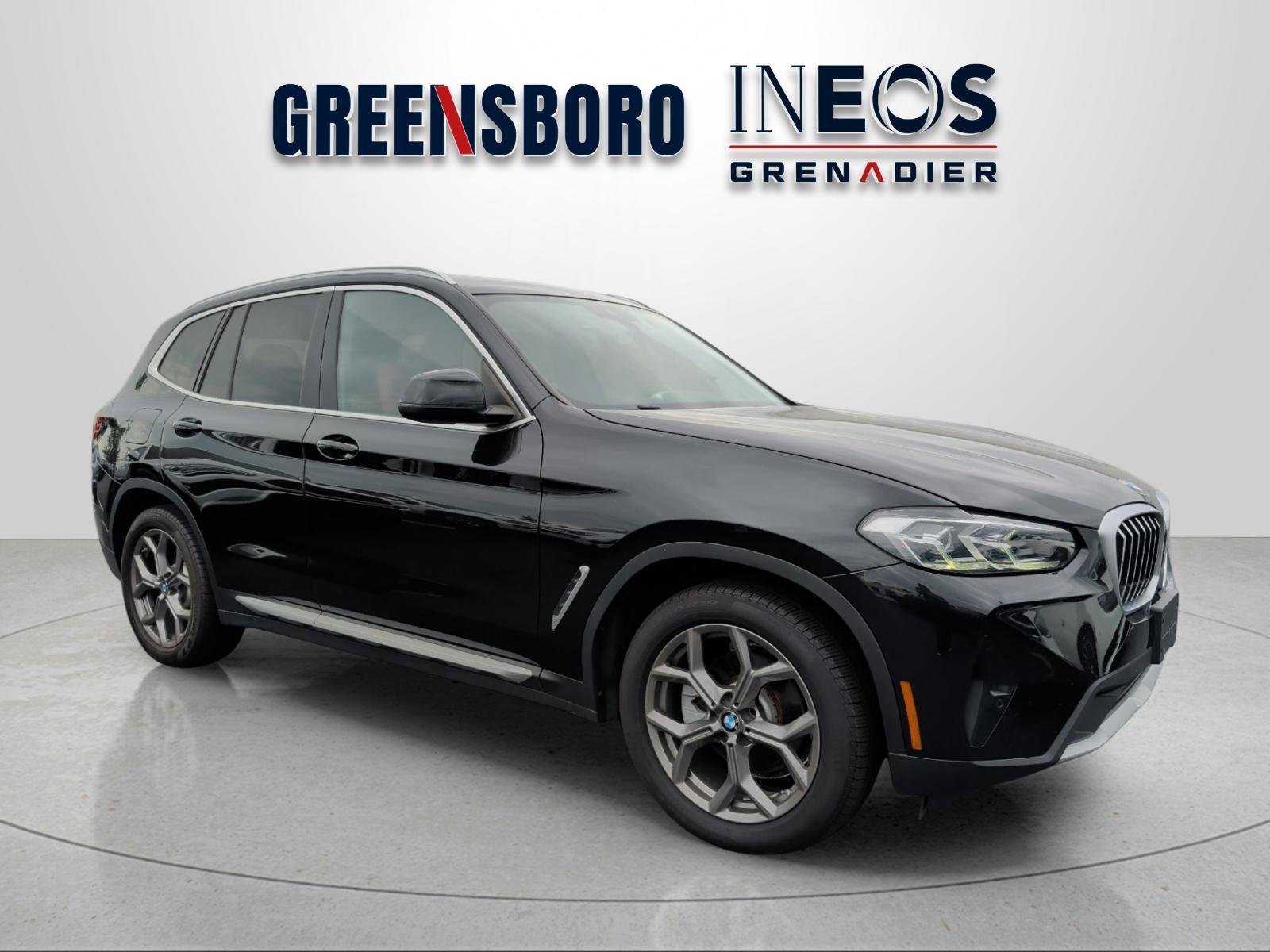 Used 2022 Black Sapphire Metallic BMW xDrive30i image 7