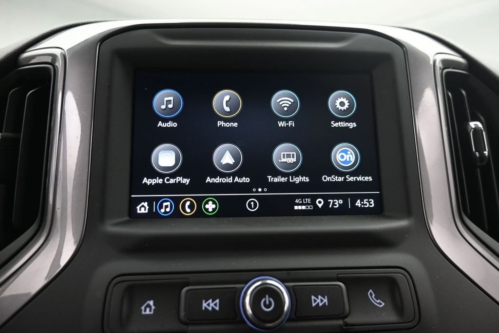 Used 2023 White Chevrolet Custom image 19