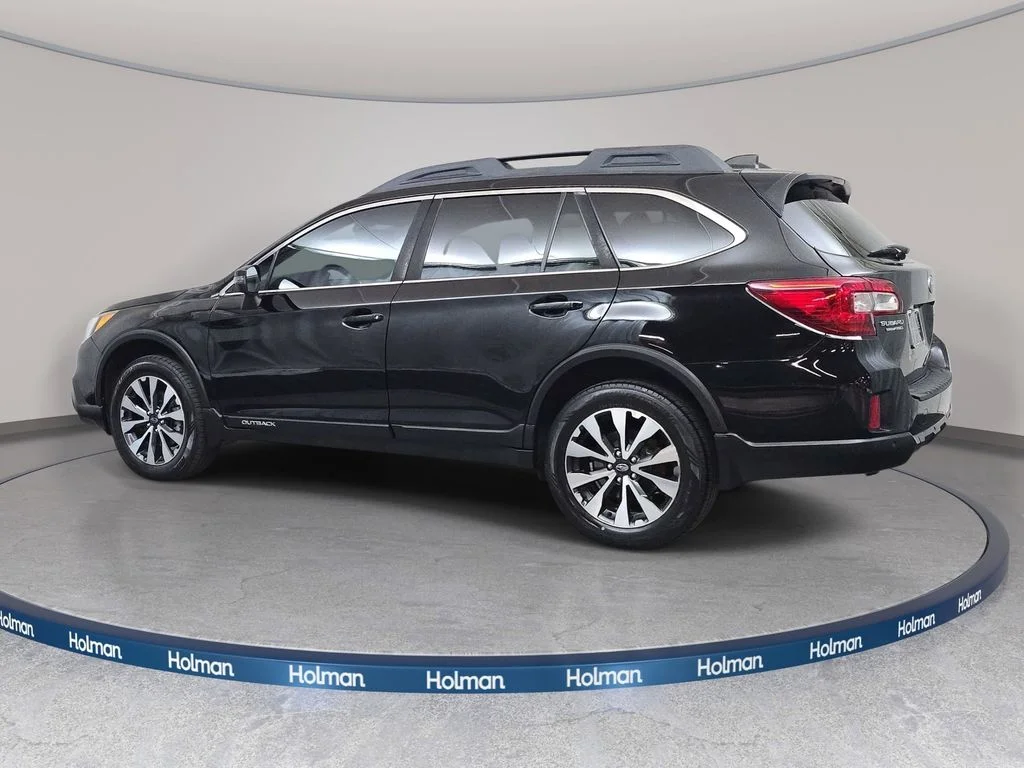 Used 2017 Black Subaru 2.5i image 8