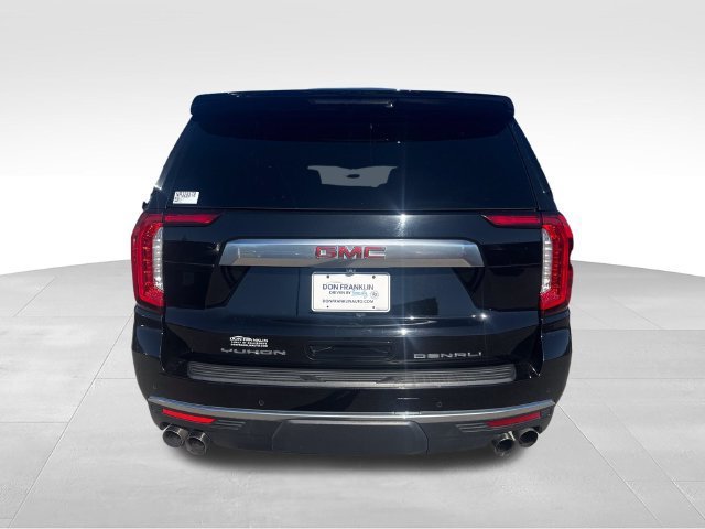 Used 2022 ONYX BLACK GMC Denali image 4