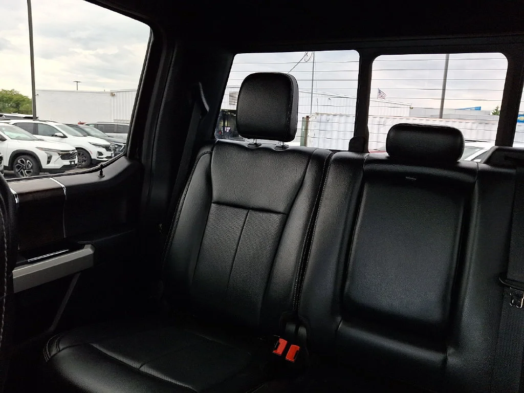 Used 2022 Black Ford LARIAT image 19