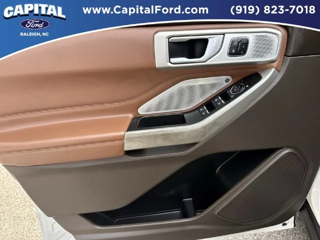 Used 2023 White Ford King Ranch image 20
