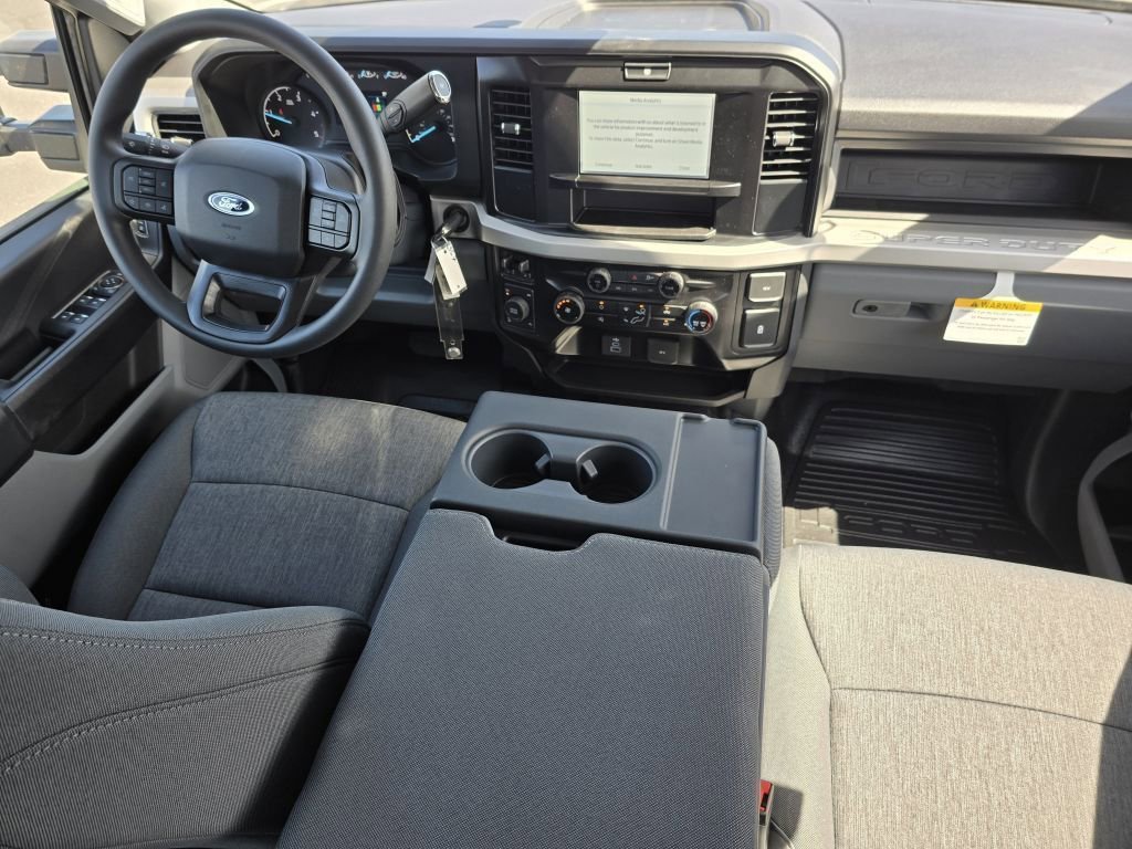 New 2026 Oxford White Ford XL image 31