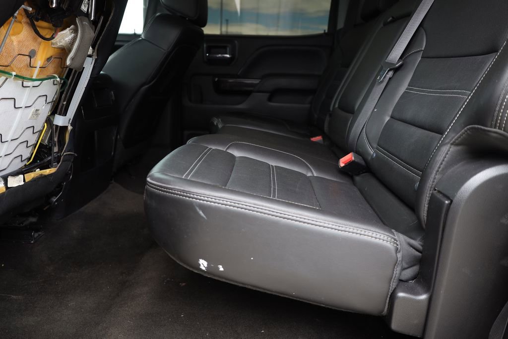 Used 2015 White Diamond Tricoat GMC Denali image 18