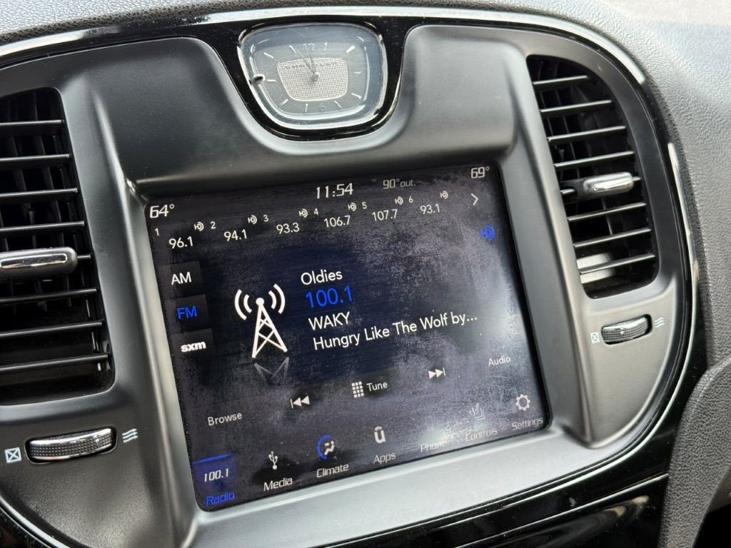 Used 2019 Gray Chrysler S image 26