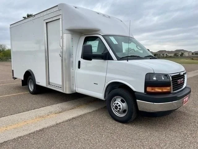 2023 GMC Savana 3500 159" WB's photo