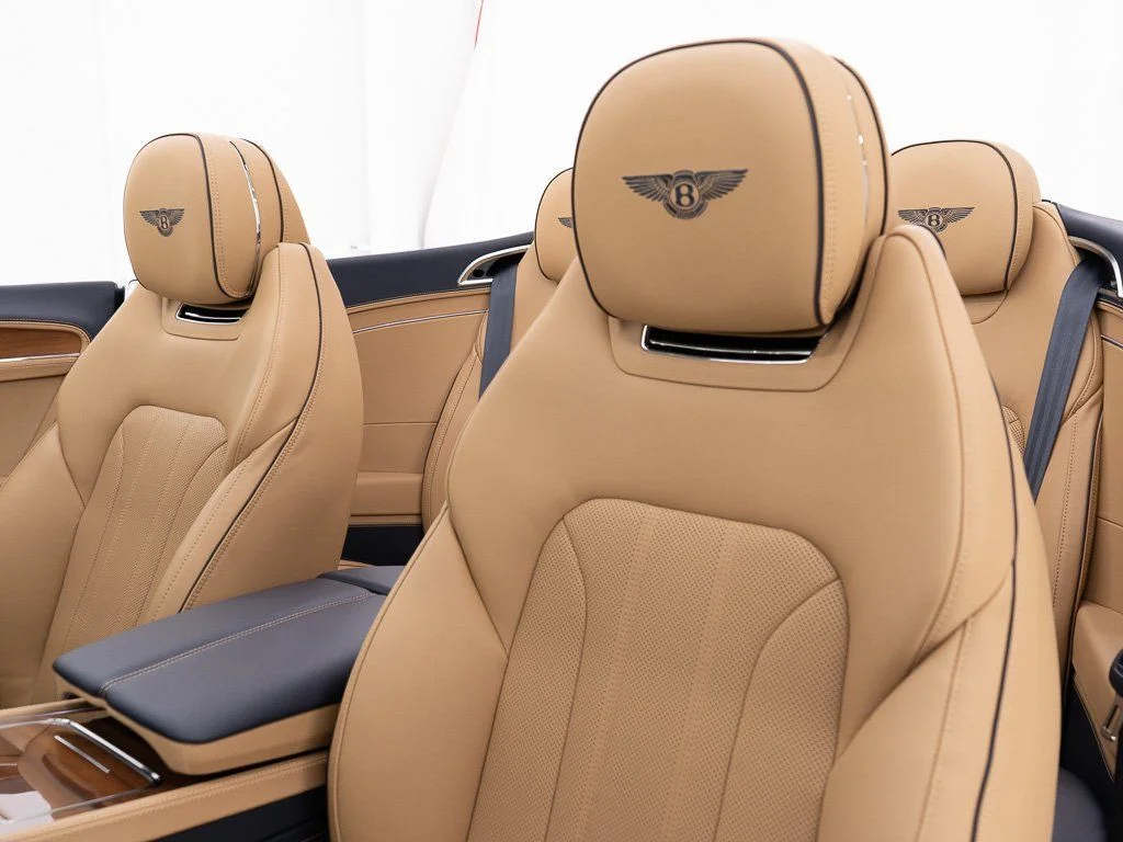 New 2026 Dark Sapphire Bentley  image 24