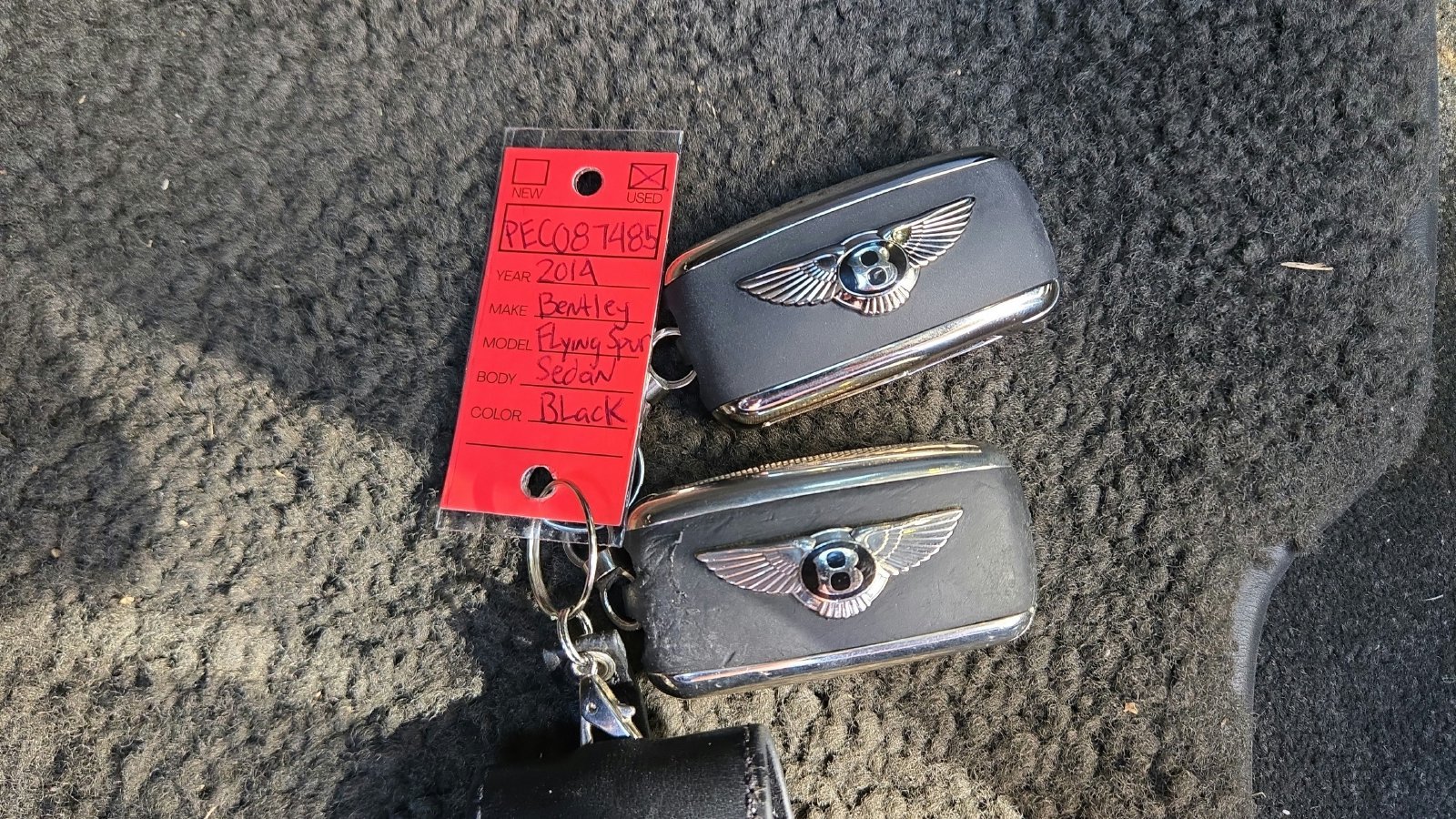 Used 2014  Bentley Base image 30