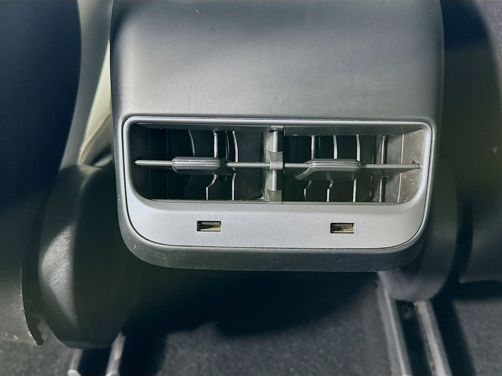Used 2019 Silver Tesla Long Range image 25