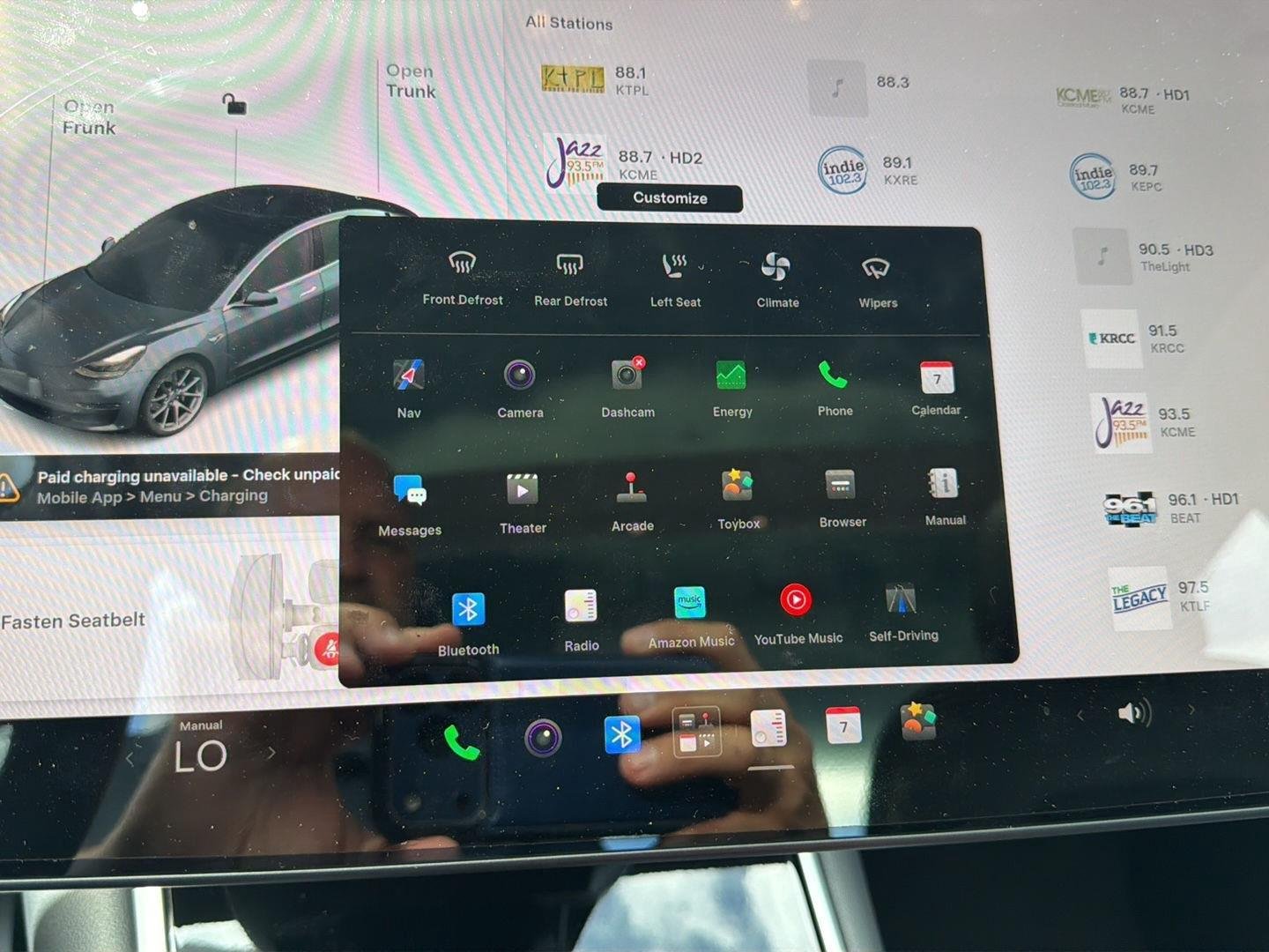 Used 2018  Tesla Long Range Battery image 30