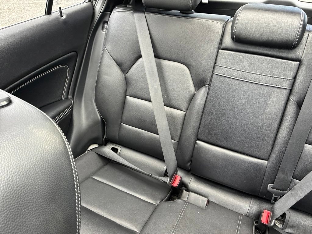 Used 2019  Mercedes-Benz GLA 250 image 12