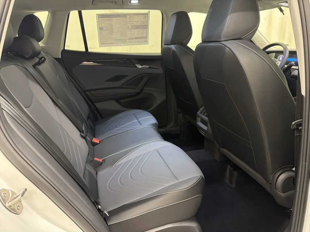 New 2026 Pure White Volkswagen SE image 20