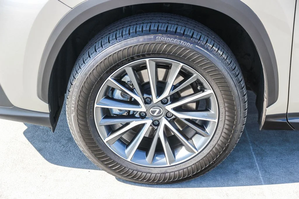 Certified Used 2025 ATOMIC SILVER Lexus 350 Premium image 11