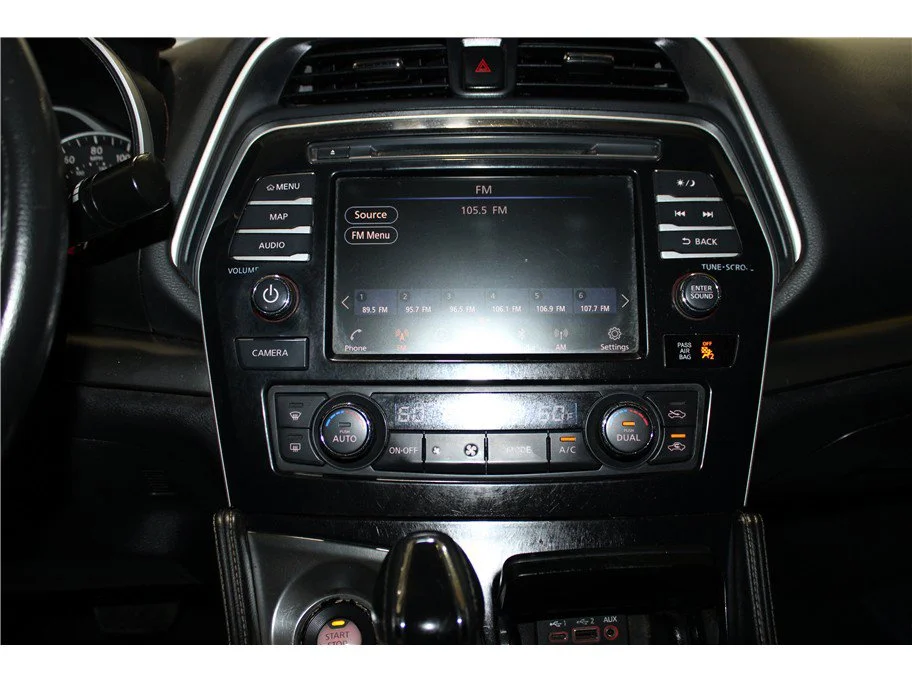 Used 2021 Super Black Nissan SV image 30