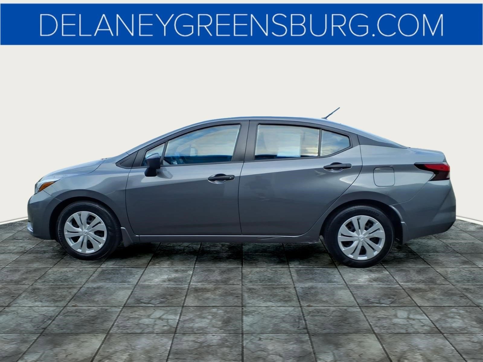 Used 2025 Gun Metallic Nissan 1.6 S image 6