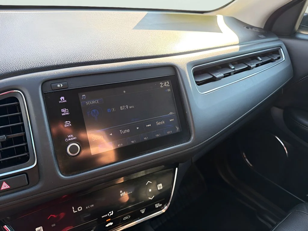 Used 2019  Honda EX-L image 21