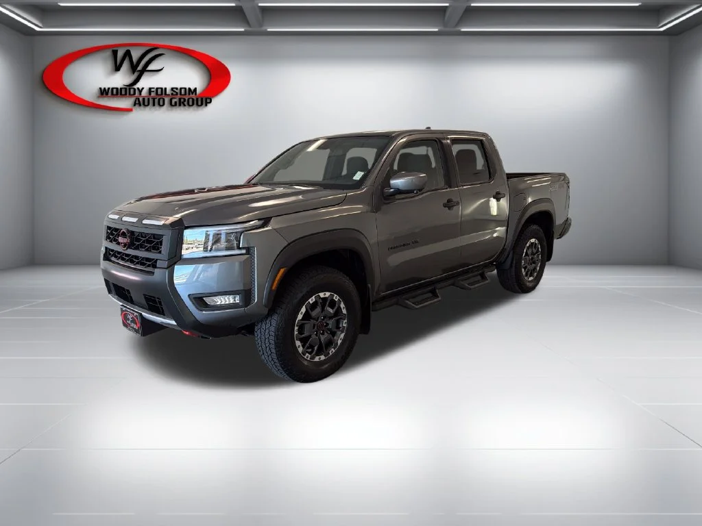 New 2027 Gray Nissan PRO-4X image 3