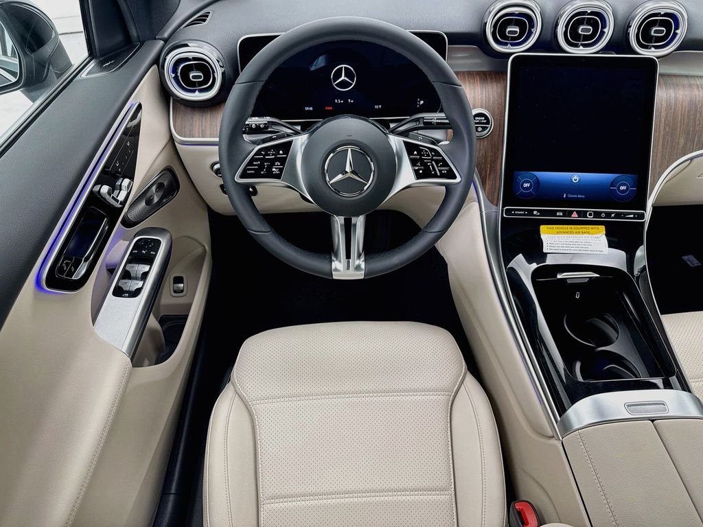 New 2027 Obsidian Black Metallic Mercedes-Benz GLC 300 image 10
