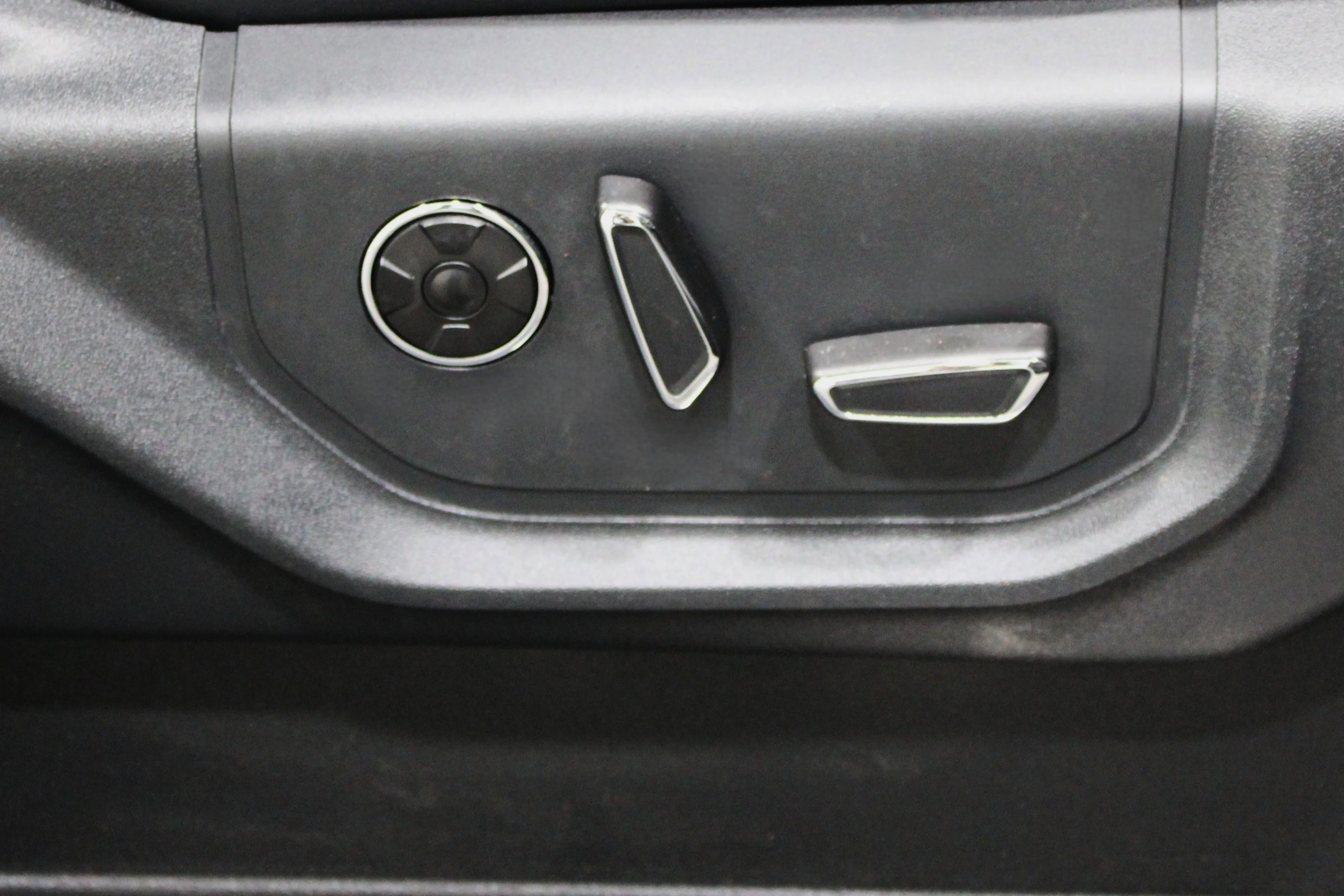 2022 Ford F-350 Super Duty Platinum - Photo 28