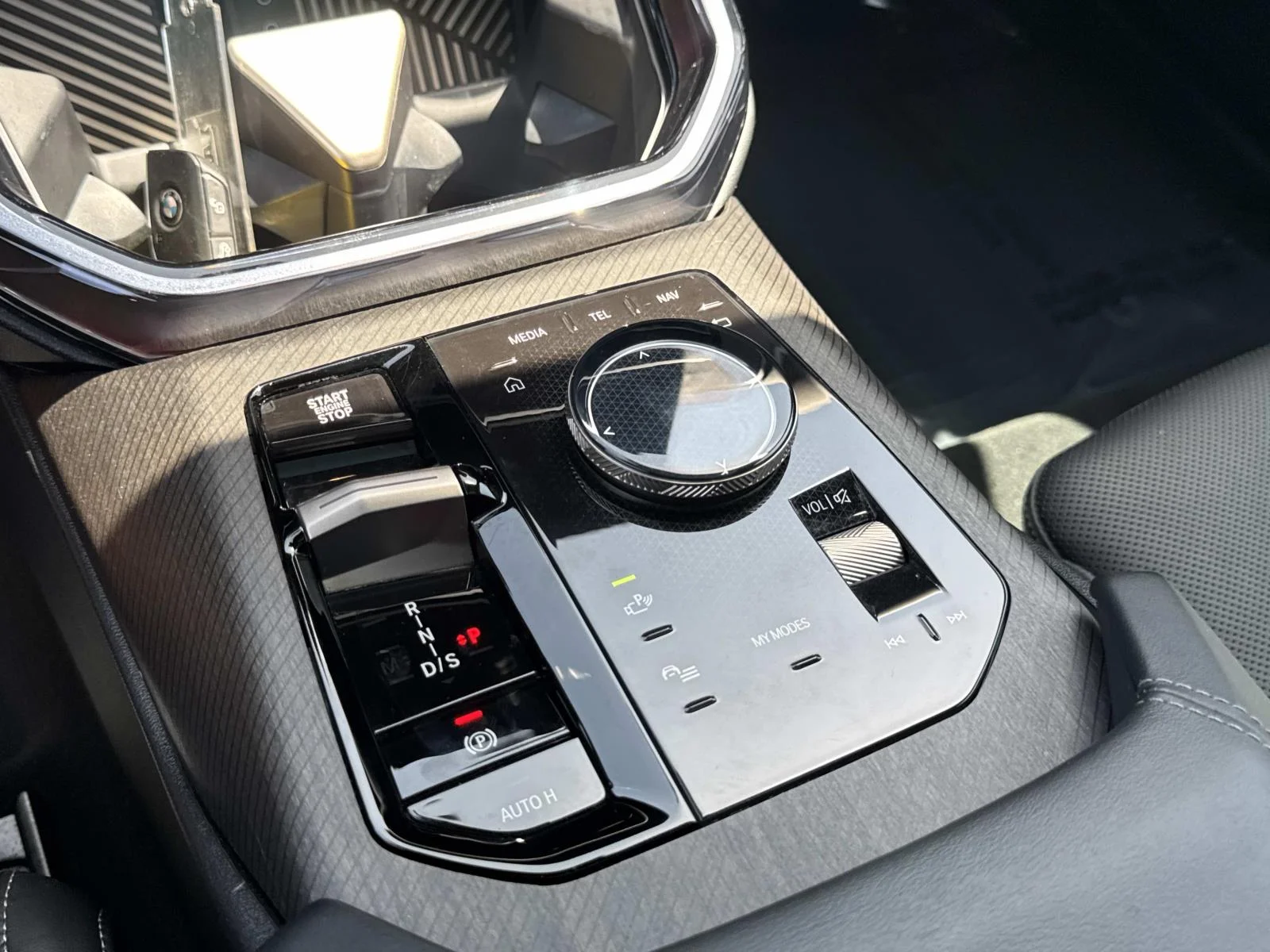 Used 2025 Vegas Red Metallic BMW 30 xDrive Sports Activity Vehicle image 23