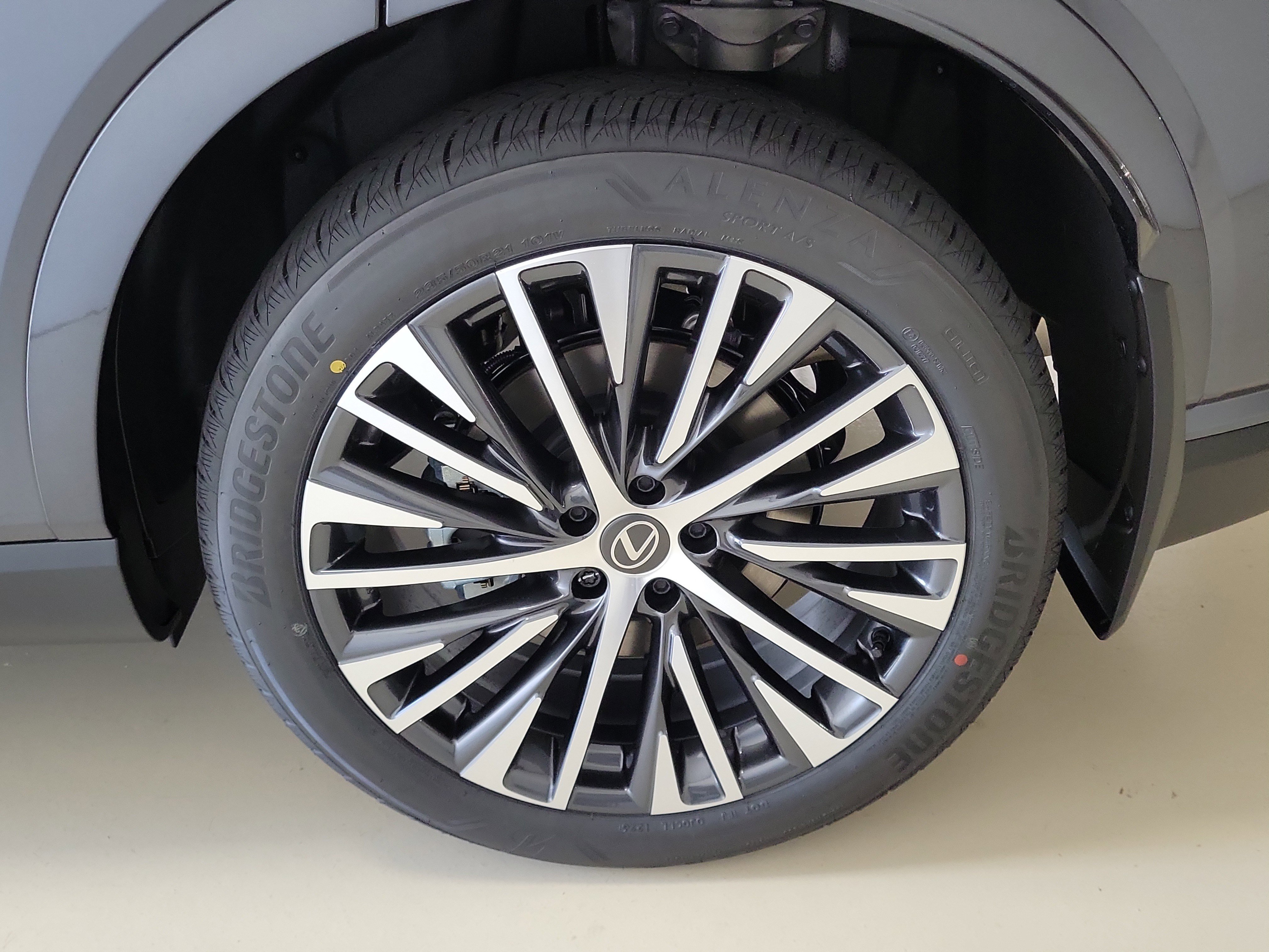 New 2026 Cloudburst Gray Lexus PREMIUM PLUS image 7
