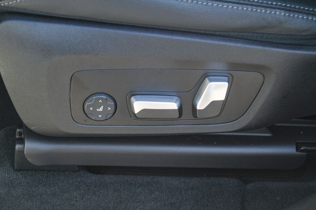 Certified Used 2023 Alpine White BMW sDrive30i image 18