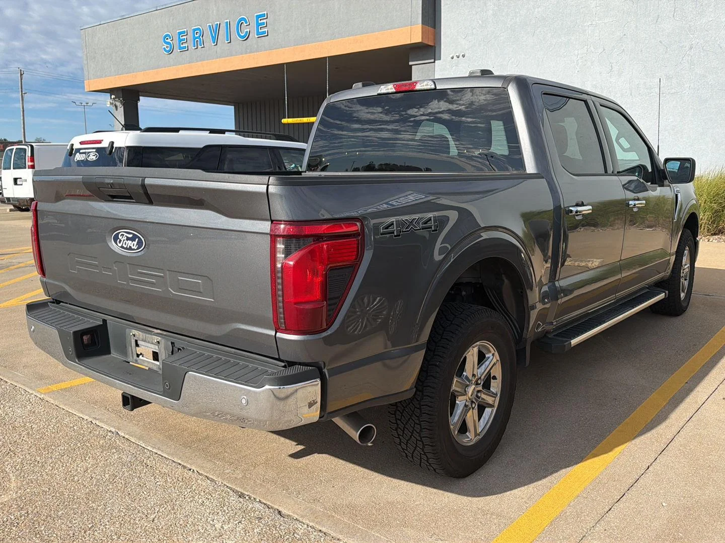 Used 2025 Carbonized Gray Ford XLT image 6